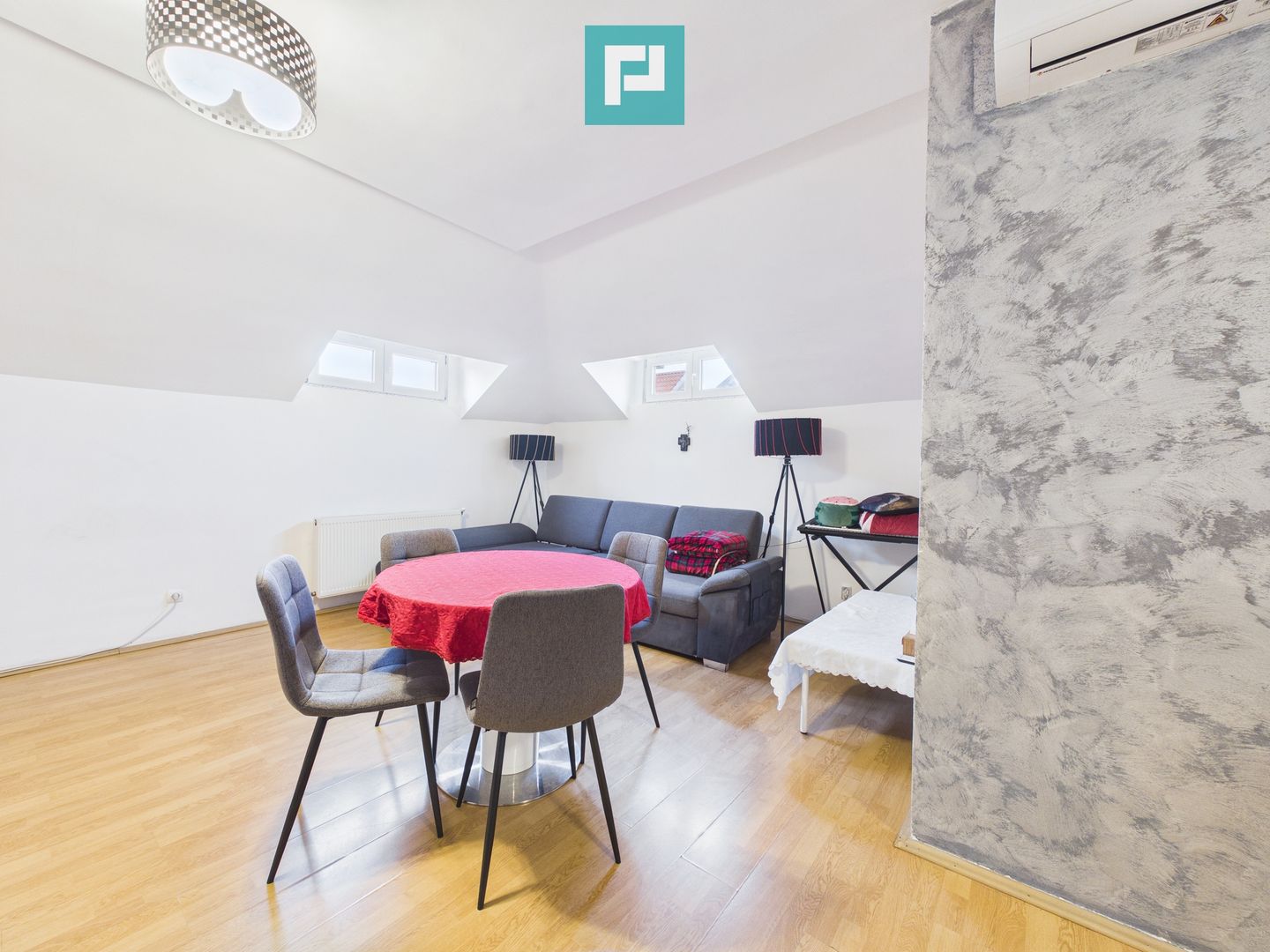 Casă cu teren 345 mp – metrou Laminorului - Poză 15