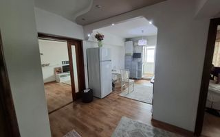 Apartament 3 camere decomandat insula de agrement - Poză 8