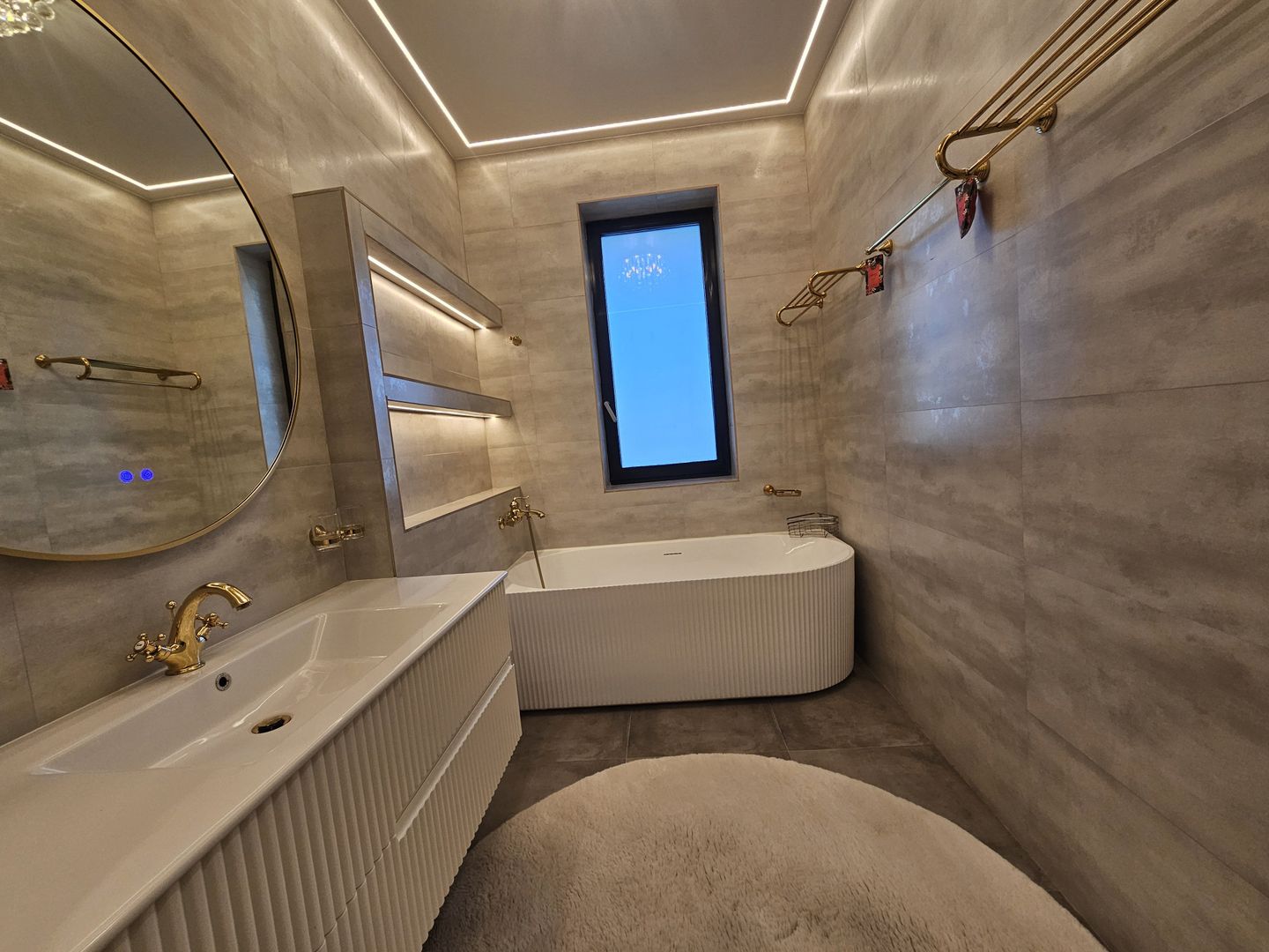 Apartament 4 camere premium de inchiriat/Lake On/Mamaia - Poză 8