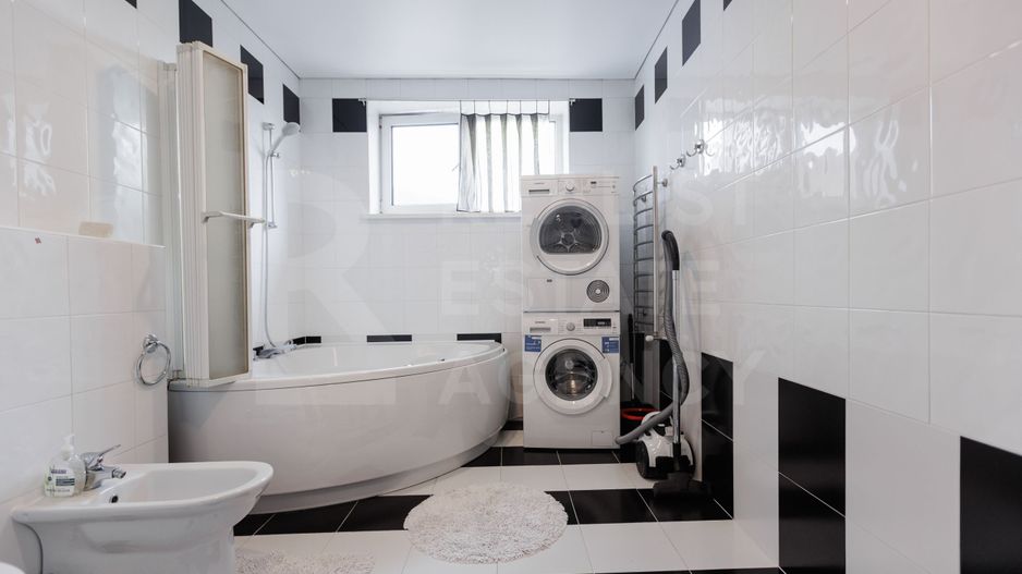 Chirie, apartament, 4 camere, str. Mihai Eminescu, Centru - Poză 20