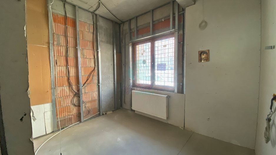 Cladire de birouri/ Clinica medicala zona Pache Protopopescu - Poză 29