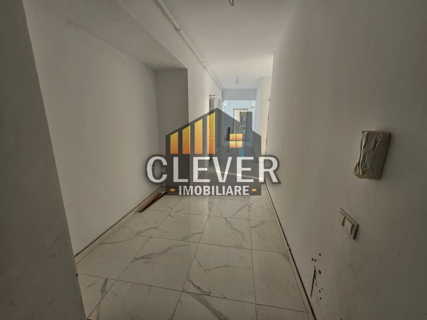 Apartament Finalizat 4 Camere Parcare Bonus Metrou Teclu - Poză 11