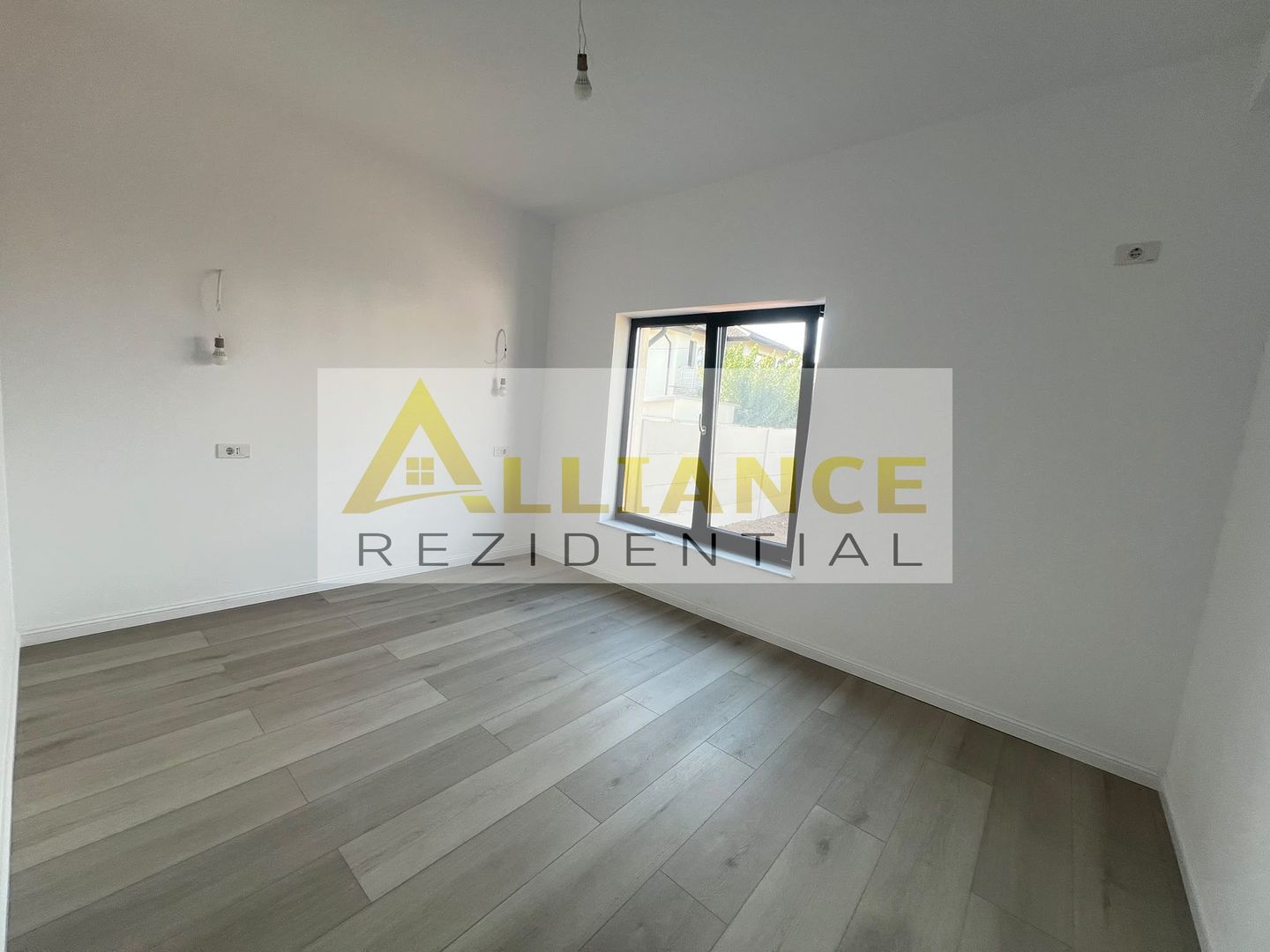 CASA PARTER -3 camere-2 BAI-TEREN 325MP - Poză 14