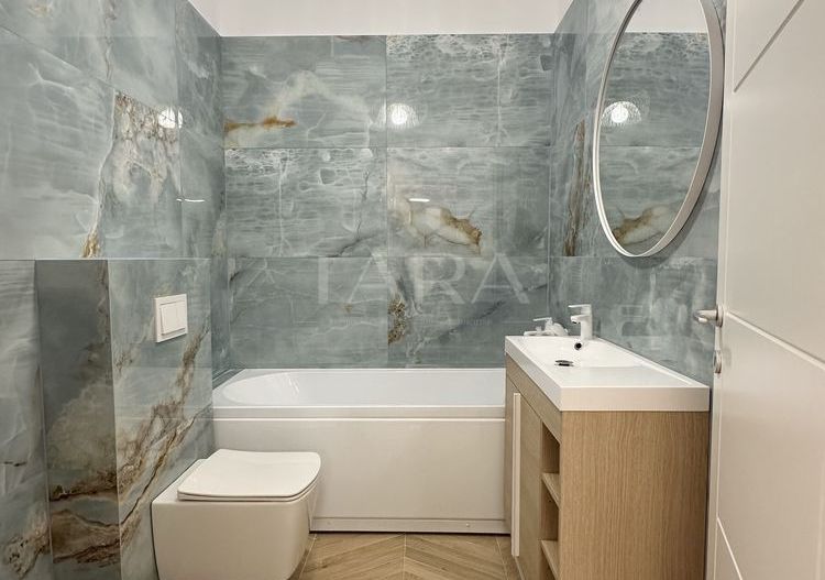 Penthouse de Lux cu 3 Camere și 3 Terase, Florești. - Poză 8