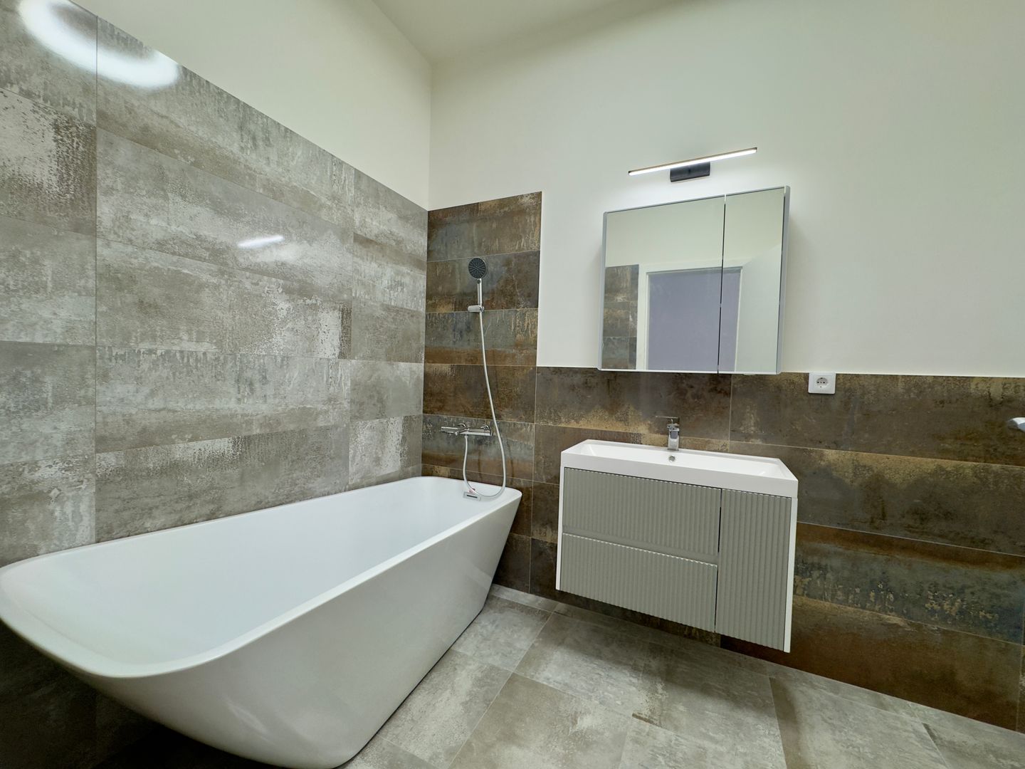 Ap 3 camere -Tautiului Residence Parcul Poligon Sub Cetate ap3 C3 - Poză 16