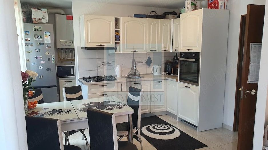 Apartament decomandat, 4 camere, etaj 1/ 4 , cartier Noua - Poză 4