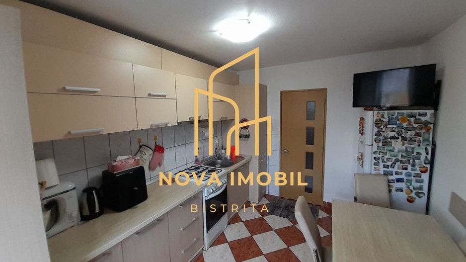 Apartament 4 camere,decomandat,78mp,zona Imparatu Traian . - Poză 11