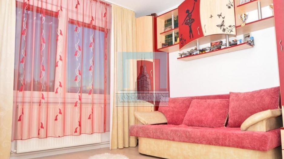 Ap 4 camere mobilat-utilat - zona Tractorul - Poză 10