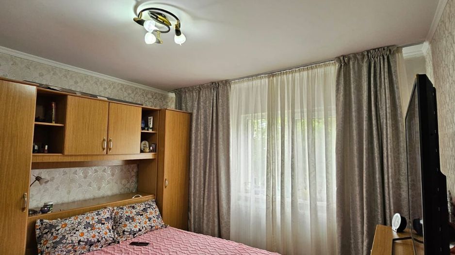 Apartament 2 decomandate- Craiovita Noua - Poză 4