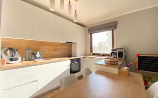 Apartament cu 3 camere si terasa, ansamblul Luminia, Europa - Poză 3