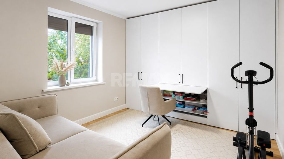 Casă 3 + Living, renovată | 17 ari | Panouri fotovoltaice | Pompă de căldură | Măgdăcești - Poză 11