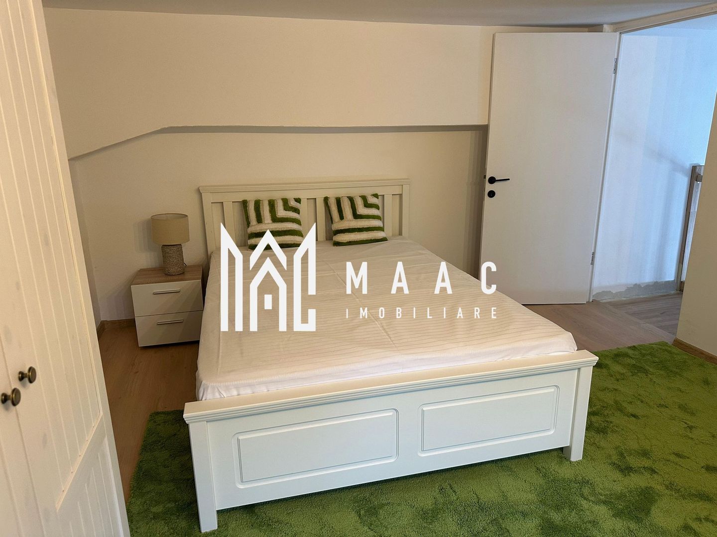 Apartament 3 camere | Parcare | Gradina | Terasa | Central - Poză 10