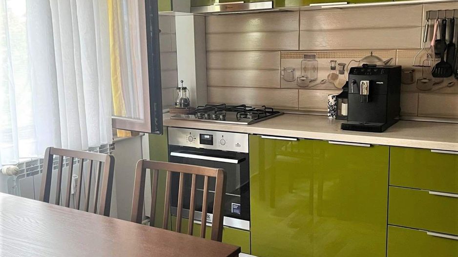 Vanzare apartament 2 camere Sebastian - str. Ileana Cosanzeana - Poză 8
