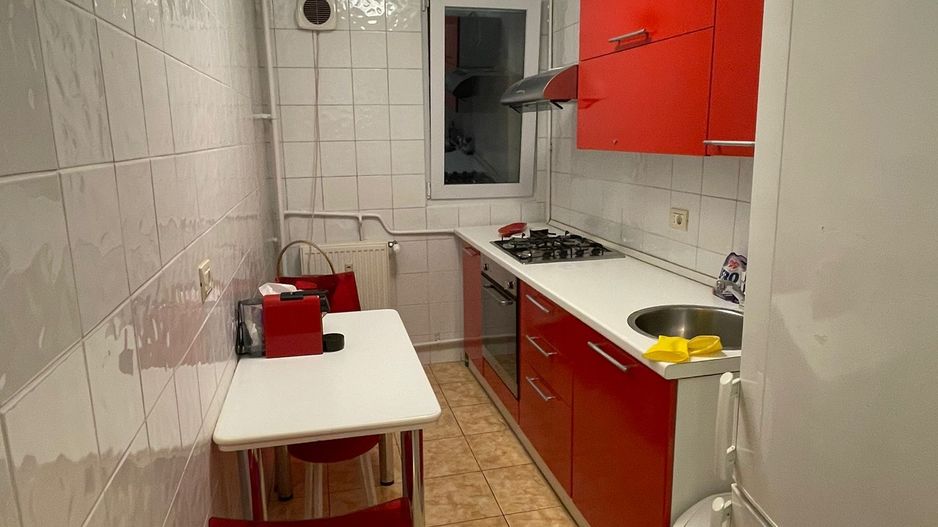AP. 3 CAMERE CURAT SI IGIENIZAT, BUCATARIE INCHISA, LIBER, NEGOCIABIL - Poză 2