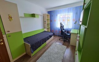 Apartament 3 camere Sibiu | Central | 100 mp, 2 balcoane - Poză 2