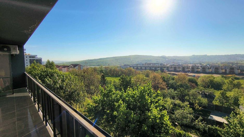 Apartament cu 2 camere decomandat | 52 mp + 15 mp terasa | Parcare | Borhanci - Poză 8