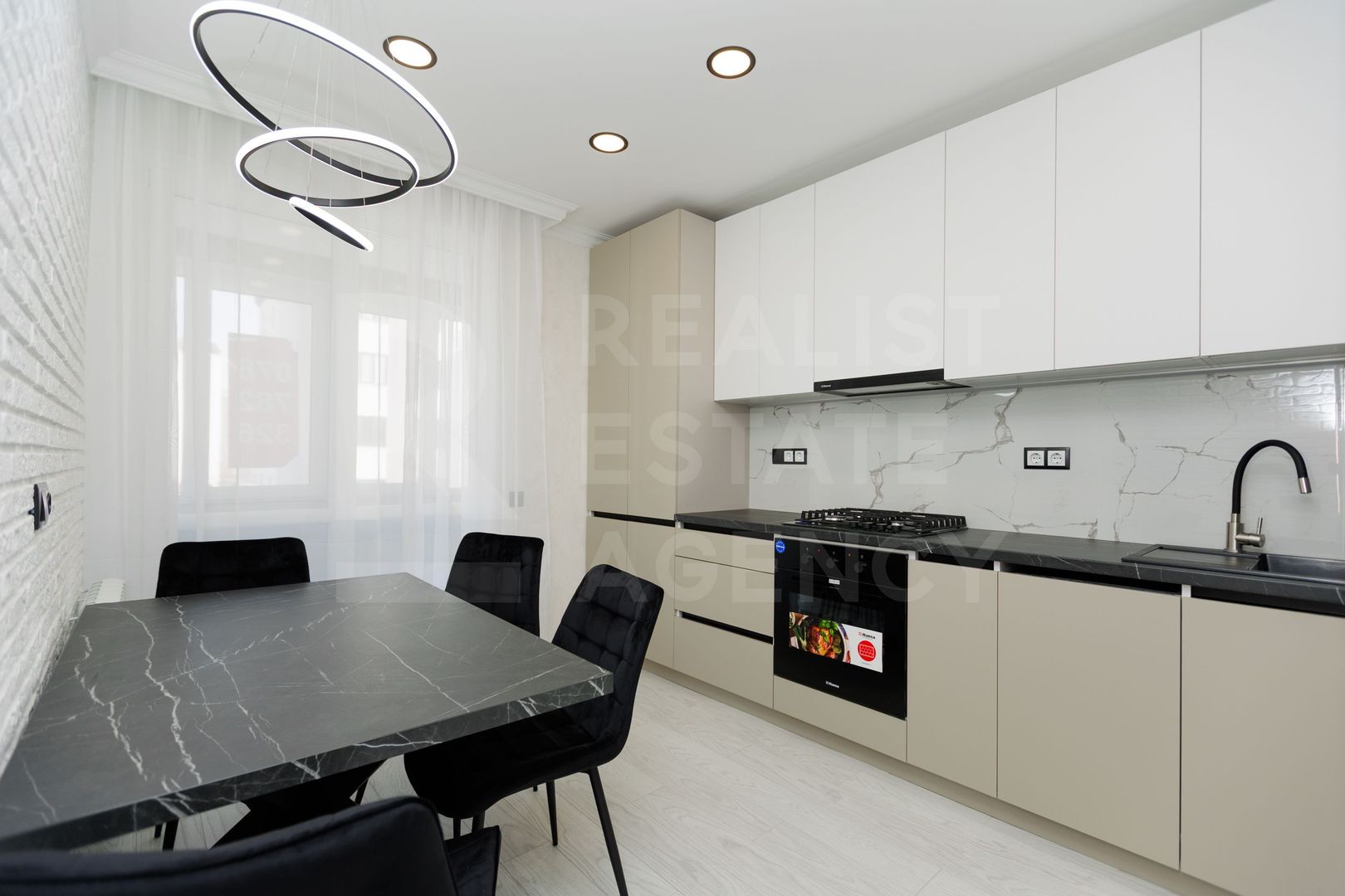 Vânzare, apartament, 2 dormitoare, str. Ion Buzdugan, Buiucani - Poză 8