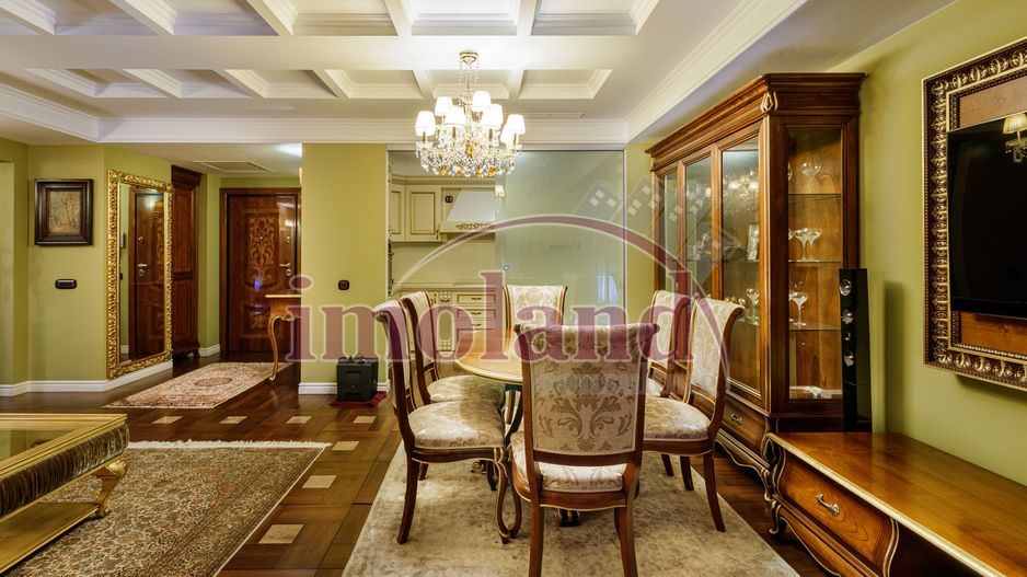 Vanzare- Proprietate splendida cu terasa cu vedere catre parc - Soseaua Nordului - Poză 3