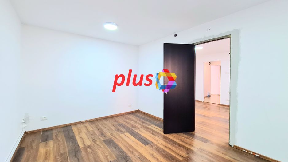 Spatiu comercial cu vad de închiriat Brasov - 106 mp  # plus-imo.ro - Poză 9