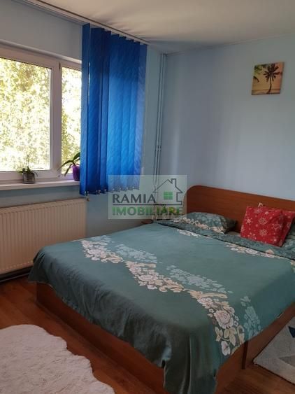 Apartament 2 camere, zona Planete, Etaj 2, 50 mp, Mobilat si Utilat - Poză 3