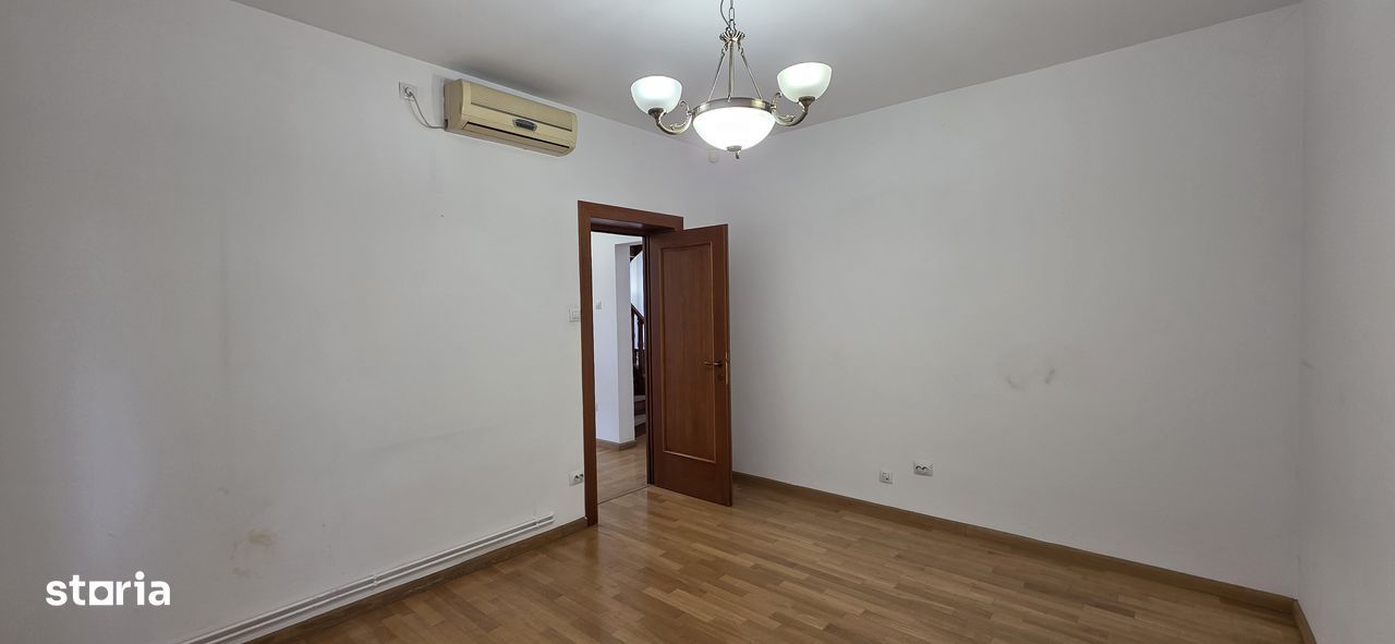 Vila 150mp utili, zona centrala si linistita, ideal birou sau locuinta - Poză 9