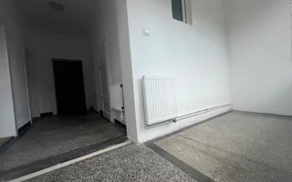 Casă individuală cu teren generos de 1.000 mp - Poză 14