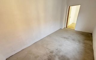 Apartament la casă | 2 camere | Curte comună  | Piața Cluj - Poză 4