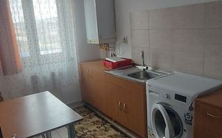 Închiriez apartament cu o camera Podul de Fier - Poză 7