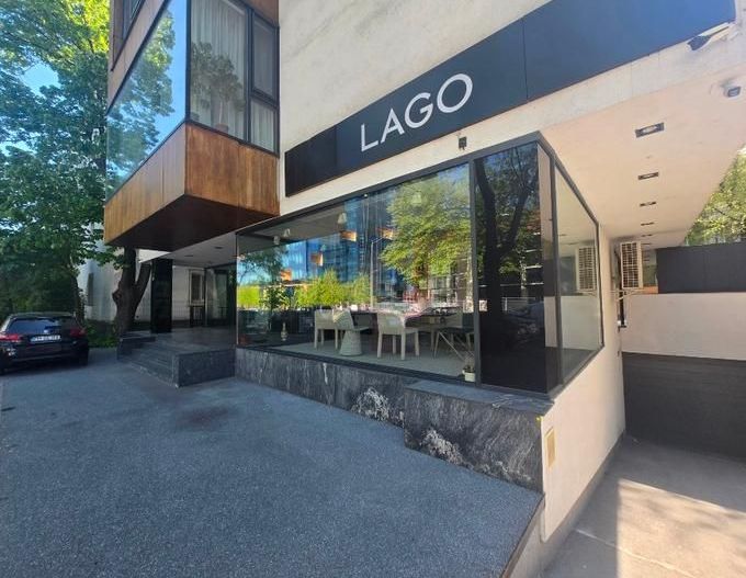 Showroom/Spatiu Comercial Spectaculos vis a vis One Eliade Floreasca - Poză 9