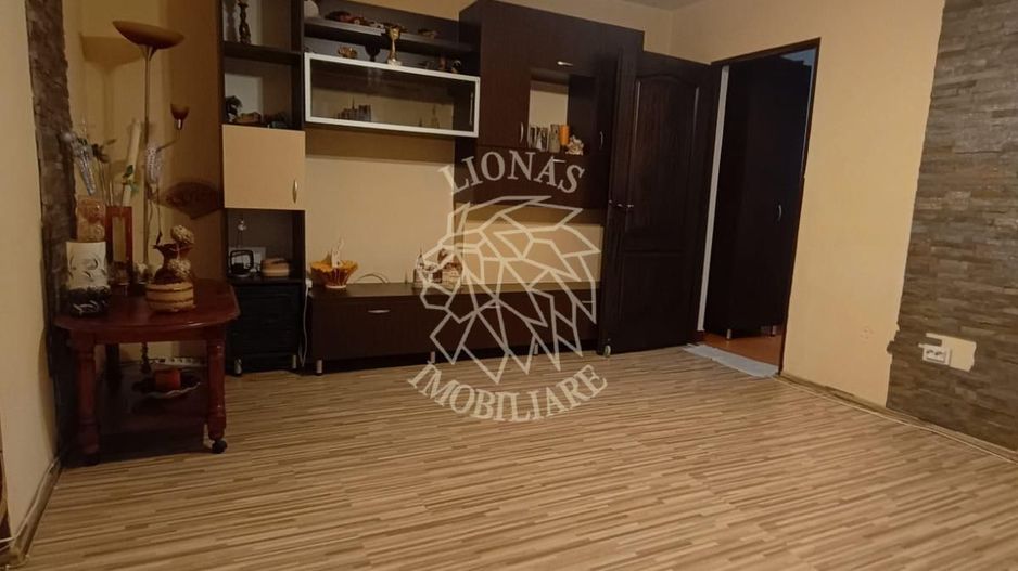 Apartament 4 camere - finisat- lift nou- Zona A.Muresanu- Ocazie! - Poză 2