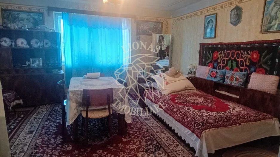 Casa la tara-teren 1521 mp+2 ha arabil-ideal casa Vacanta-Mintiu - Poză 3