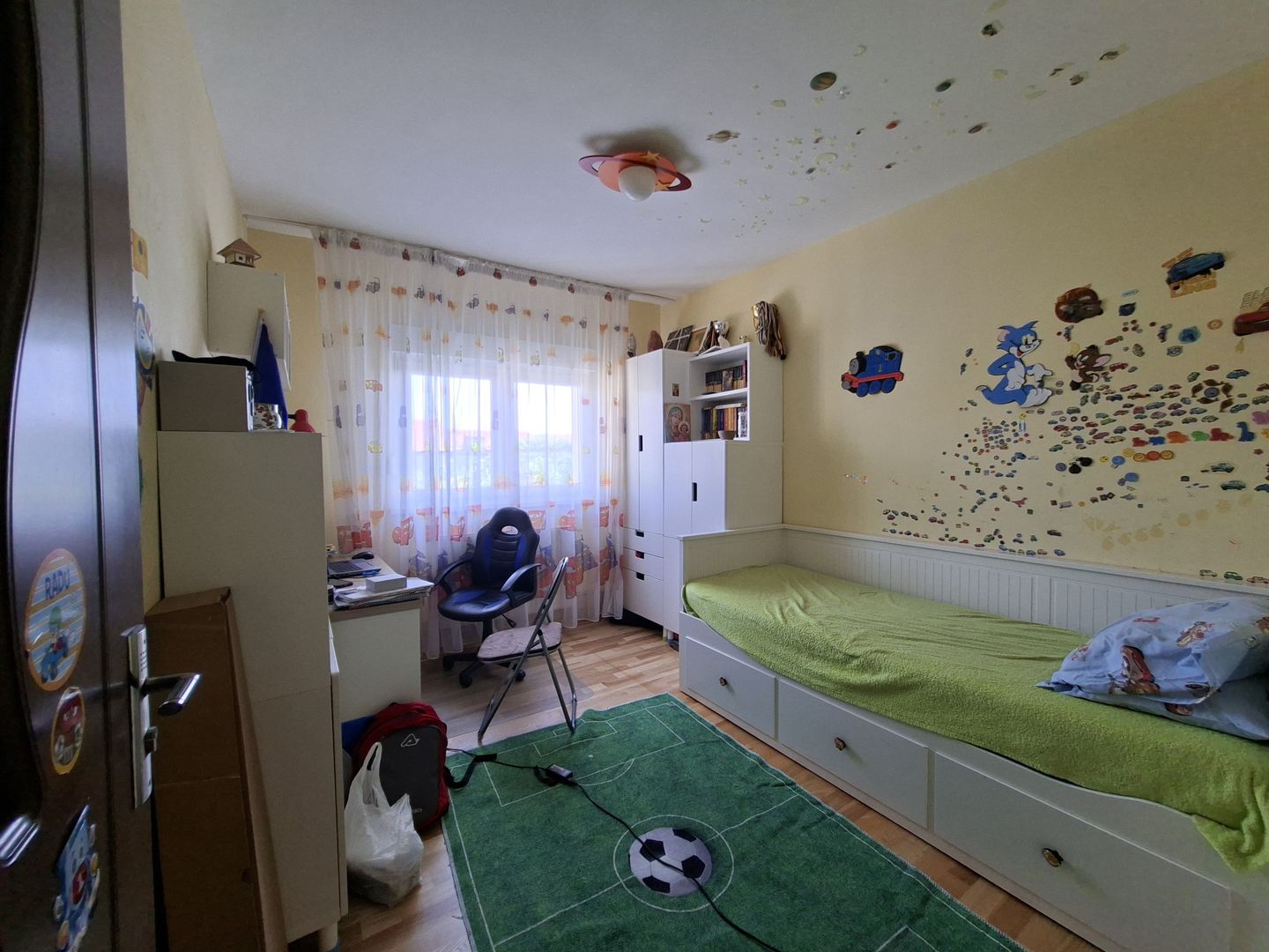 Apartament cu 3 camere - 70mp - Zona Aradului - Poză 2