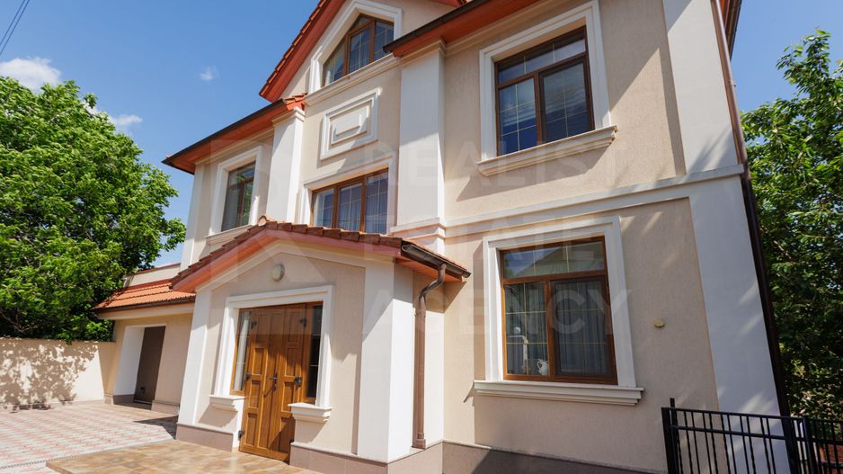 Vânzare, casă 3 nivele, stradela  5 Pomicultorului, Codru - Poză 5