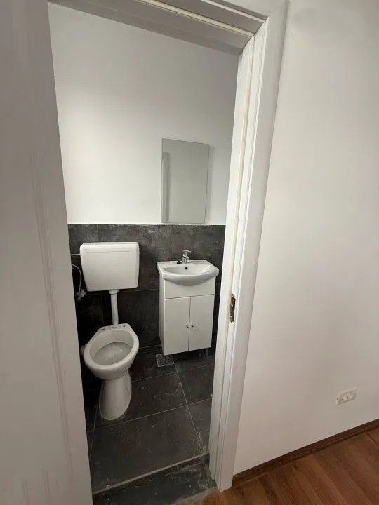 COMISION 0%, Spatiu de Birou 28 mp, SAD, Camera + Baie, Zona Mehala - Poză 4