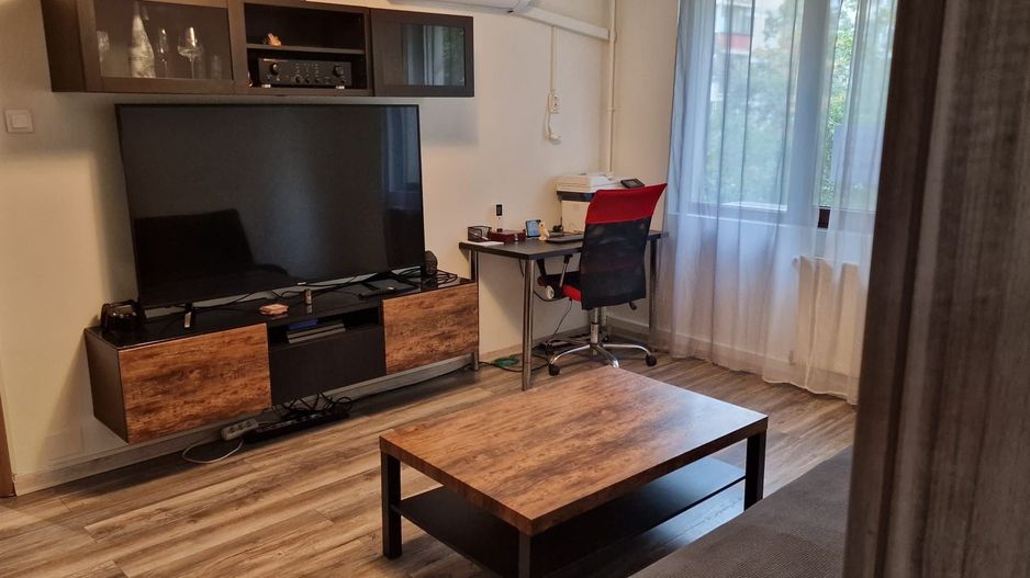 Apartament minunat de vanzare, 3 camere, Valea Ialomitei - Poză 2