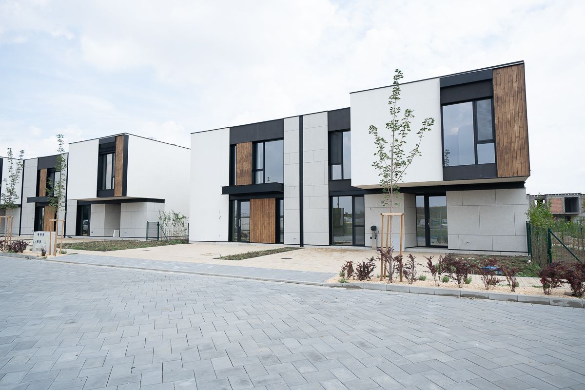 Vila de tip Urban Villa 02 in faza 1 in Amber Forest - Poză 1