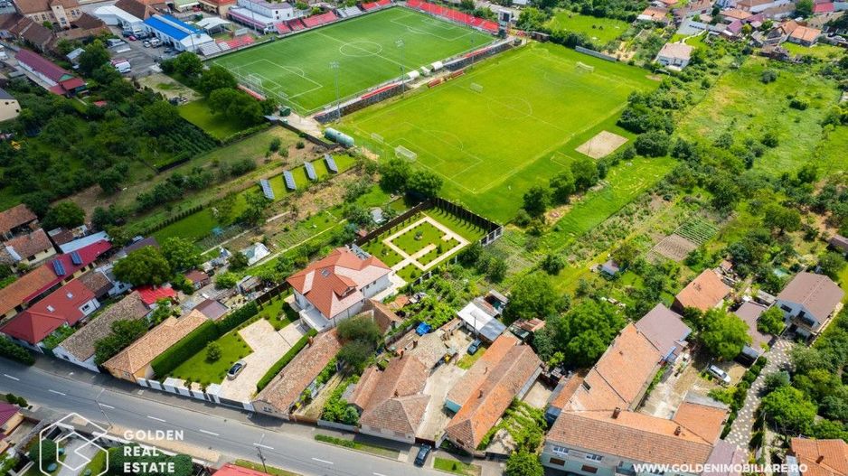 Teren intravilan cu casa demolabila, aproximativ 2000 mp, zona Aradul Nou - Poză 7