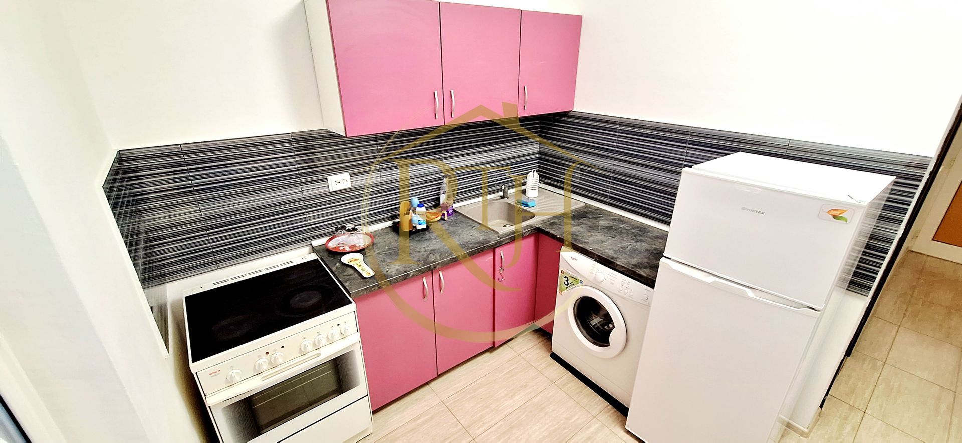 Oferim spre inchiriere, apartament 1 camera, spatios, aproape de Sp. Judetean - Poză 11
