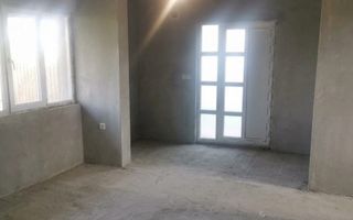 Casa la gri  Jieni, Simnic  - Poză 9
