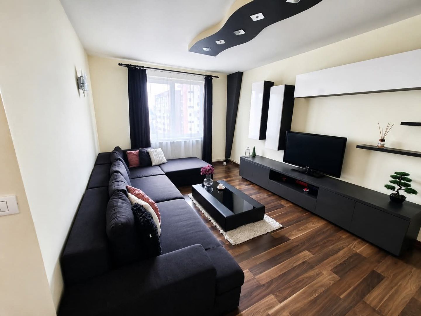 Apartament 3 camere renovat, Calea Bucuresti - Poză 4