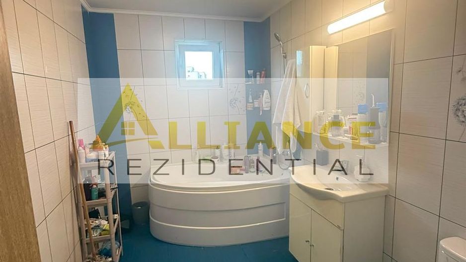 PIATA SUDULUI -APARTAMENT 3 CAMERE - Poză 18