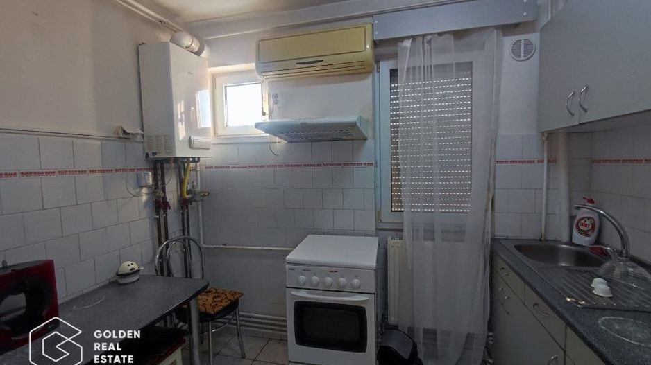 Apartament 3 camere si balcon, centrala proprie, Podgoria - Poză 4