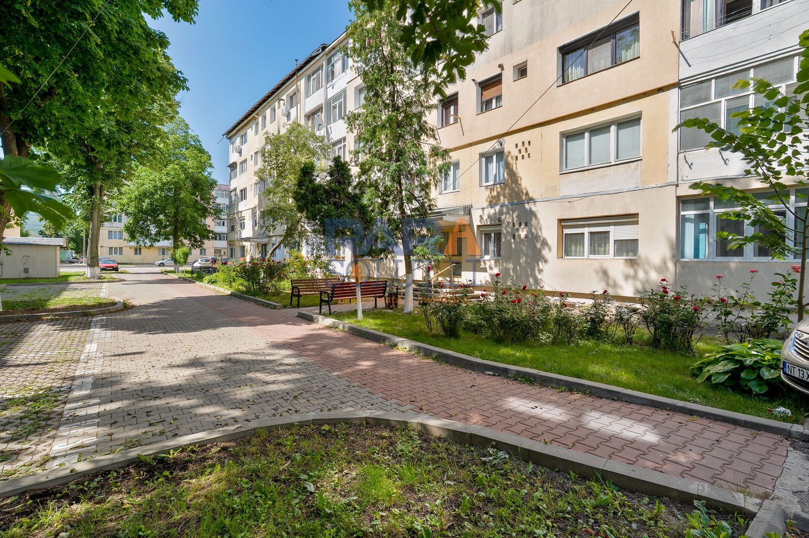 Apartament 2 camere, 40 mp, IEFTIN - Poză 2