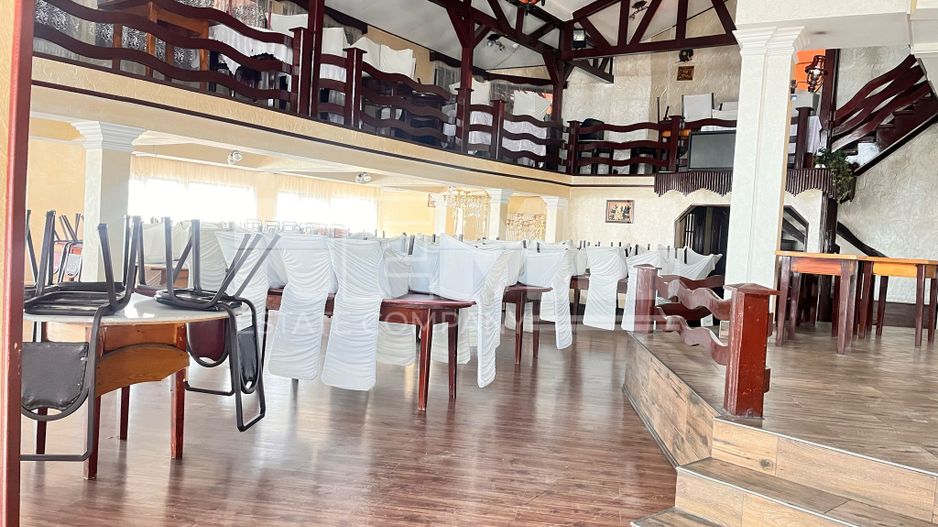 Pensiune | Burdujeni | 450Mp - Poză 1