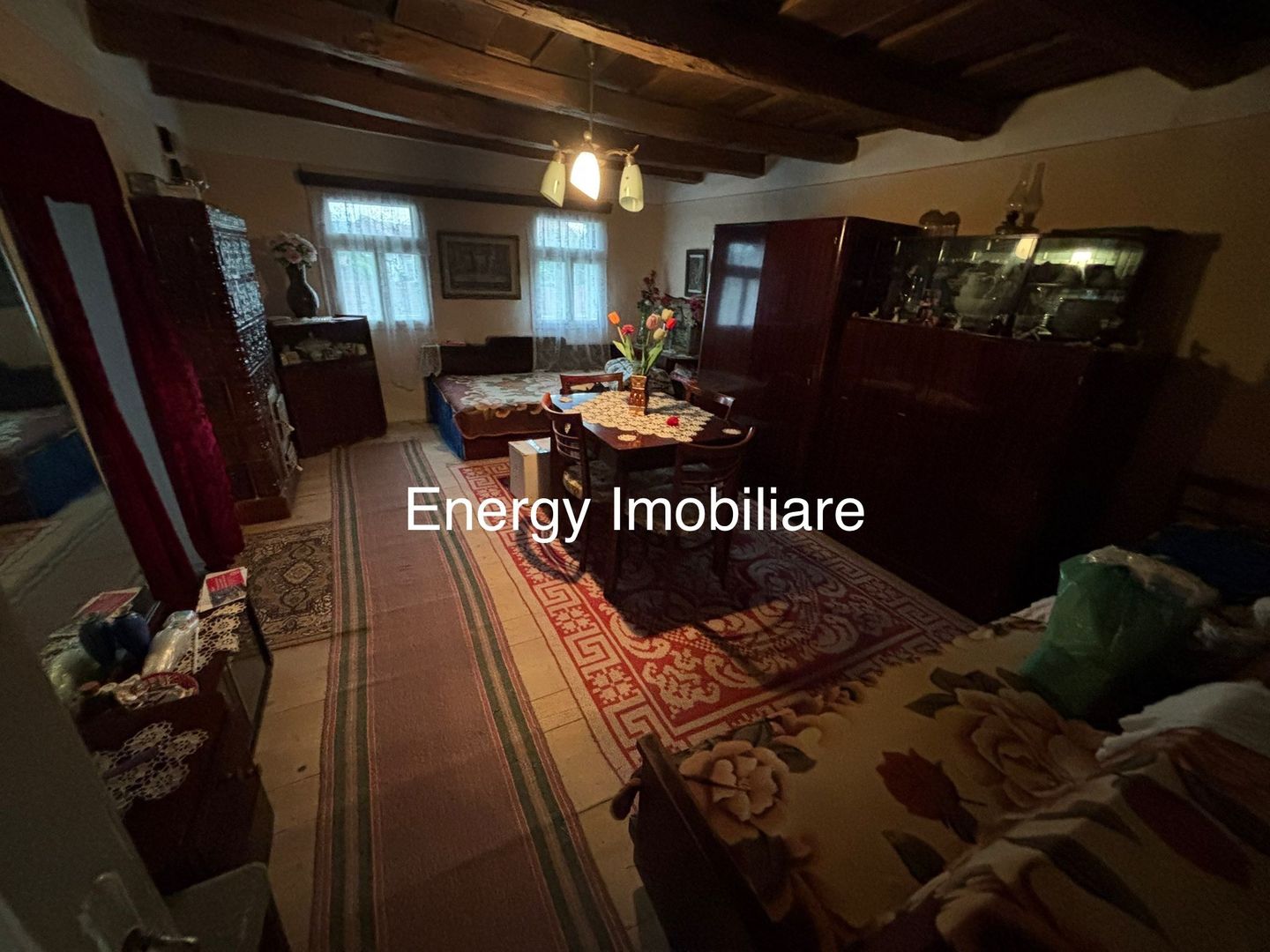 Casă de dimensiuni mai mici în localitatea Gălățeni - Poză 4