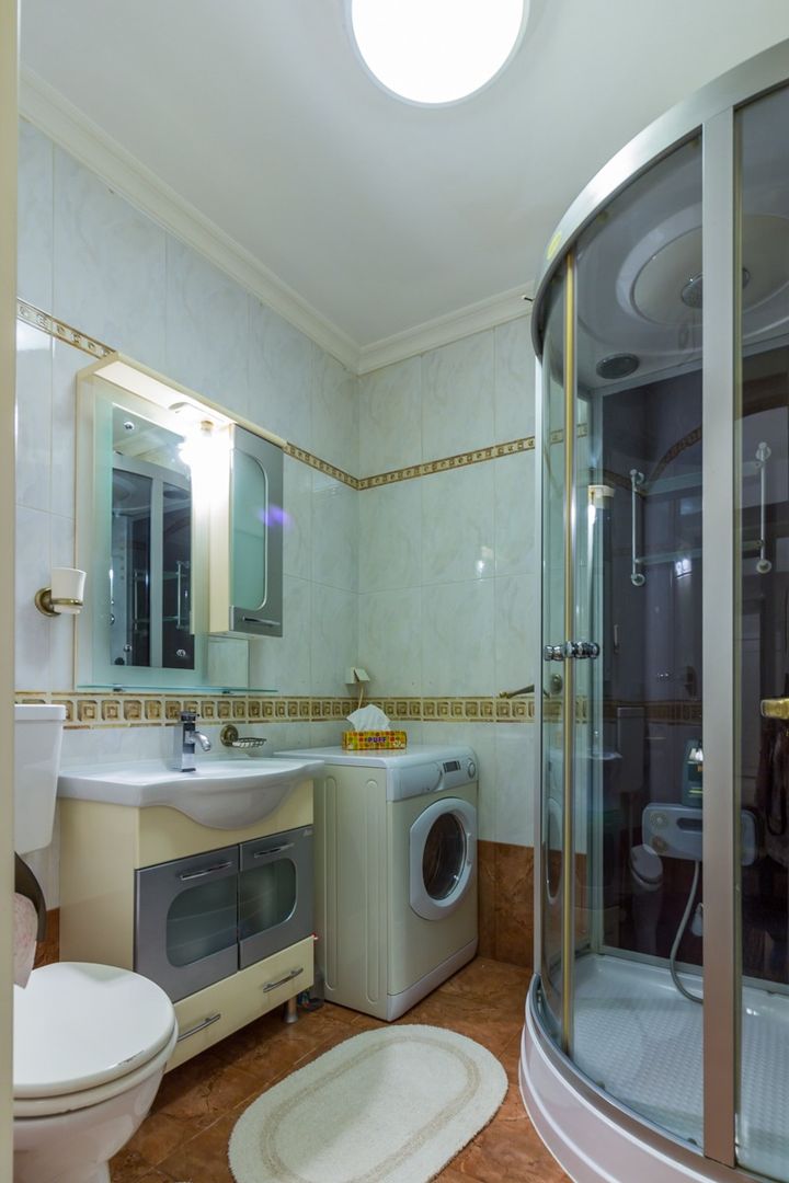 4 Camere de inchiriat, zona Libertății-vedere CASA POPORULUI - Poză 14