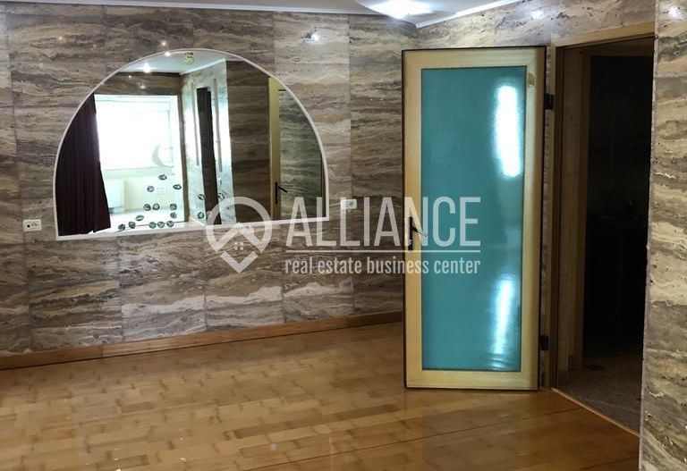 Faleza Nord - (Cod 12) - De inchiriat Apartament 5 Camere - Poză 4