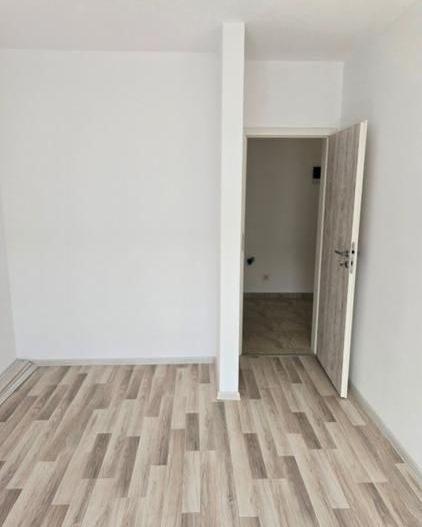 APARTAMENT RENOVAT CENTRALA PROPRIE ZONA  GRAND ARENA - Poză 4