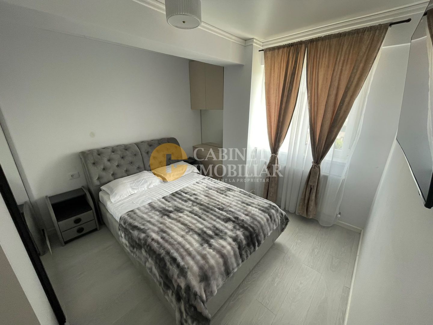 INTABULAT - MOBILAT - PARCARE - etaj 2 - 2 camere Visan Bucium - Poză 4