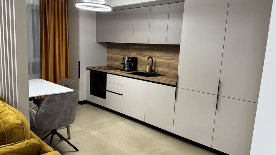 First Rental | 3-room duplex apartment | Carol Park | Parking - Poză 4